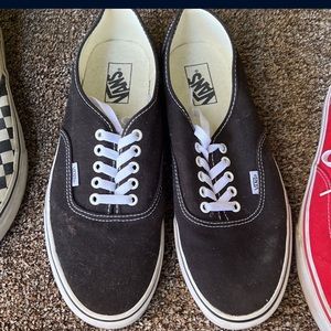 Black Low Vans